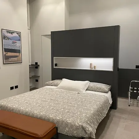 La Vecchia Officina Civico29 Rooms&breakfast コモ