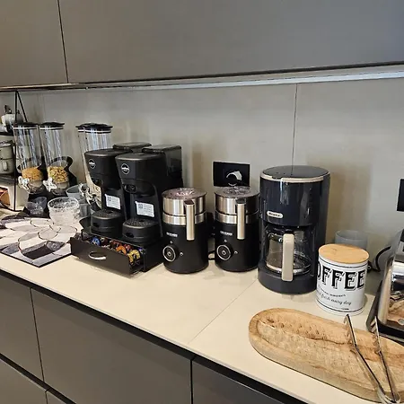 ベッド・アンド・ブレックファスト La Vecchia Officina Civico29 Rooms&breakfast コモ